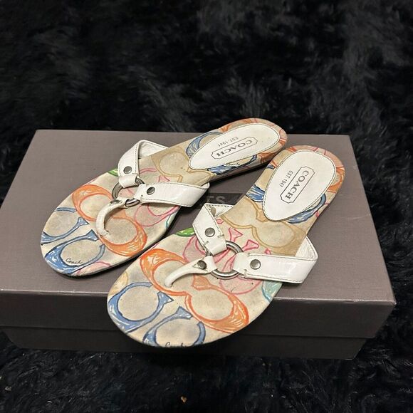 COACH white sandals flip flops shoes women’s 6.5 - Picture 1 of 6